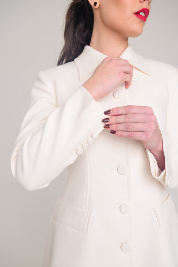 LOOK 04 — The Longline Structure