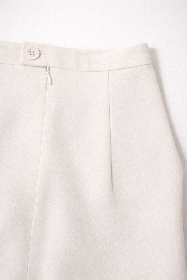 FALDA 02 — Midi de talle alto